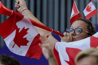 amenintarile lui trump declanseaza un val de nationalism in canada imnul sua a fost huiduit la un meci de hochei 679f7f994bff1