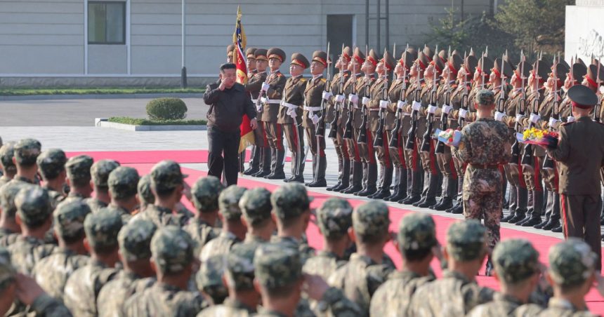 analiza armata de fanatici brutali si neinduplecati in fata mortii a lui kim jong un invata razboiul modern sub ochii occidentului 67a19fced4f6c
