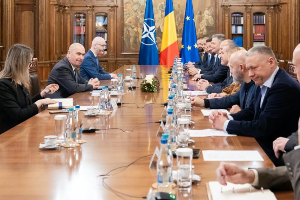 bolojan s a intalnit la cotroceni cu antreprenorii romani ce i au cerut oamenii de afaceri presedintelui interimar 67b2285ca326a