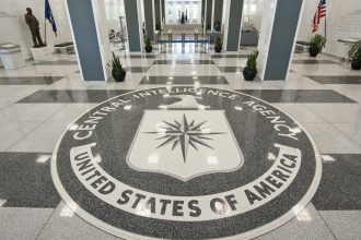 cia pune in aplicare planul lui trump isi lasa angajatii sa plece voluntar contra unor salarii compensatorii media 67a31b5e77e5c