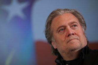 cum a scapat steve bannon de inchisoare dupa ce a deturnat 15 milioane de dolari 67ab97b103006