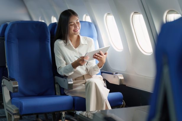 de ce sa nu stai niciodata picior peste picior in avion avertismentul facut de medici 67a63f7e2dc99