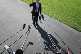 donald trump acuza fara dovezi ca s au furat miliarde de dolari de la agentia usaid pentru presa de fake news 67a4c7f2b9335