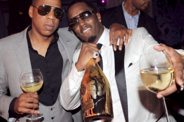 femeia care i a acuzat de viol pe jay z si sean diddy combs a renuntat la proces 67b070bdb5902