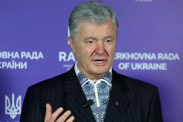 fostul presedinte al ucrainei il acuza pe zelenski de actiuni motivate politic dupa ce a fost sanctionat pentru inalta tradare 67ae2dd60036b