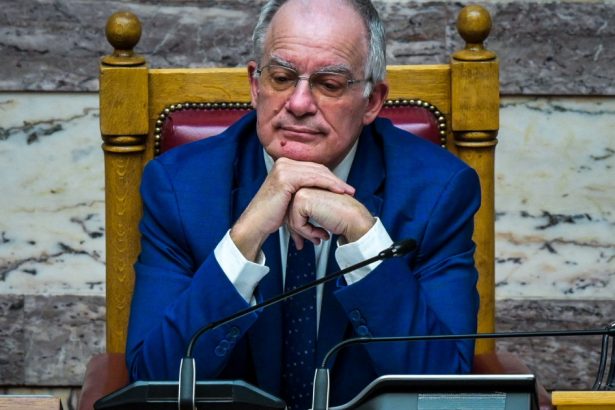 grecia are un nou presedinte cine este konstantinos tasoulas si de ce este el controversat 67acb21d8f560