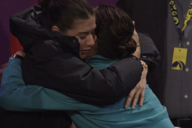 imbratisarea neasteptata si emotionanta surprinsa la cluj dupa ce simona halep a vorbit despre retragere 67a2858fd5a86