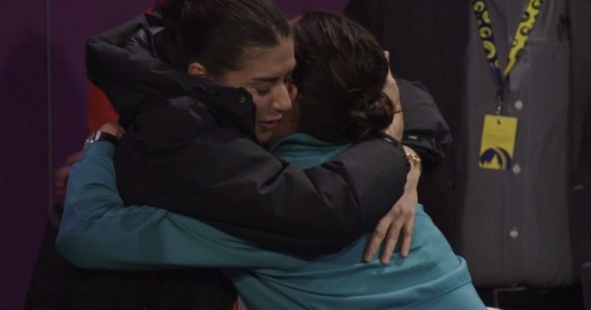 imbratisarea neasteptata si emotionanta surprinsa la cluj dupa ce simona halep a vorbit despre retragere 67a2858fd5a86