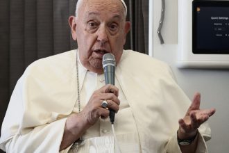 mesajul papei francisc dupa ce trump a ordonat expulzarea masiva a migrantilor incalca demnitatea multor barbati si femei 67ab5f70660d7