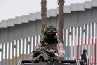 mexicul trimite 10 mii de soldati la granita cu sua care este motivul 67a253d02a6b9