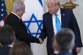 netanyahu considera drept revolutionara ideea lui trump de relocare a palestinienilor din gaza 67a98862a8164