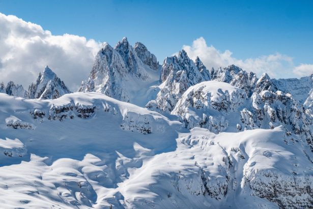 revolta impotriva supraturismului din italia se raspandeste in muntii dolomiti nu gasesti locuinte accesibile drumurile sunt pline 67a91ee4a0320