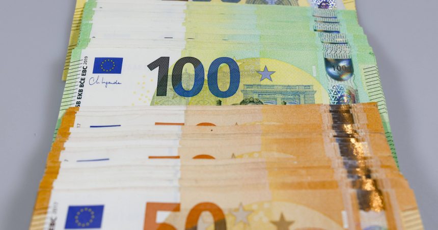 romania a inregistrat deja in ianuarie un deficit bugetar de peste 22 miliarde de euro 67c08a2b308a0