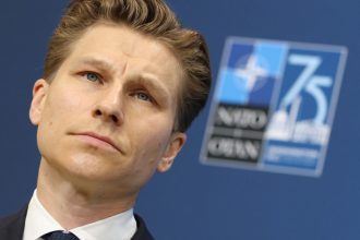 rusii nu si vor mai putea cumpara case si terenuri in finlanda anuntul guvernului de la helsinki 67a4e57362d98