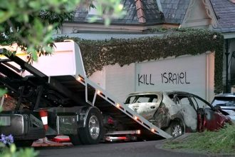 salutul nazist va fi pedepsit prin lege in australia ce risca cei care il fac 67a4bd66e59b3