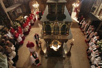 scandalurile sexuale care au afectat puternic biserica anglicana obliga sinodul sa se gandeasca serios la reforme 67ab1218ea2e4