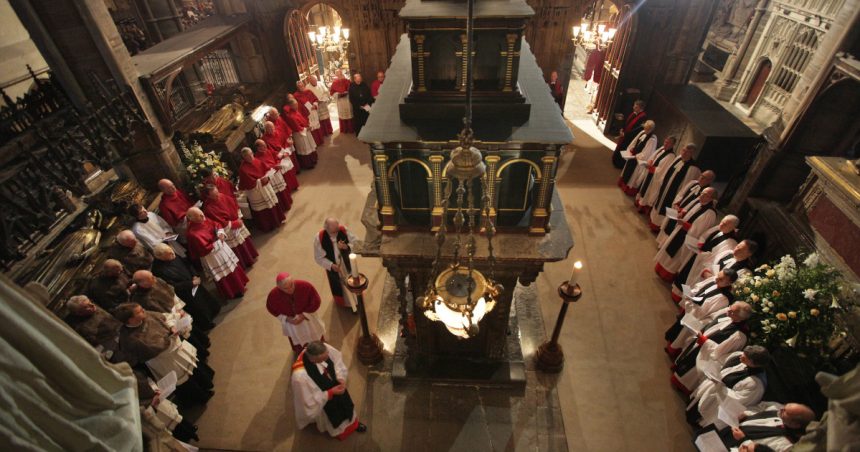 scandalurile sexuale care au afectat puternic biserica anglicana obliga sinodul sa se gandeasca serios la reforme 67ab1218ea2e4