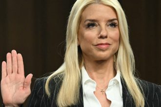 senatul a confirmat o pe pam bondi in functia de procuror general al sua independenta sa fata de trump e pusa sub semnul intrebarii 67a3153731db6
