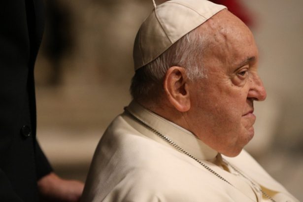 starea papei francisc s a agravat anunta vaticanul prognosticul ramane rezervat 67ba471320c74