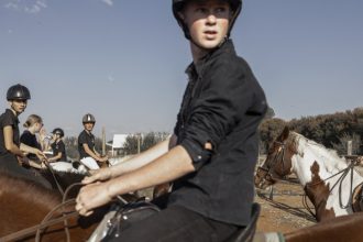 sud africanii albi resping propunerea lui trump de a fi relocati in sua pe post de refugiati de ce sa plecam 67a8e35c8e35d