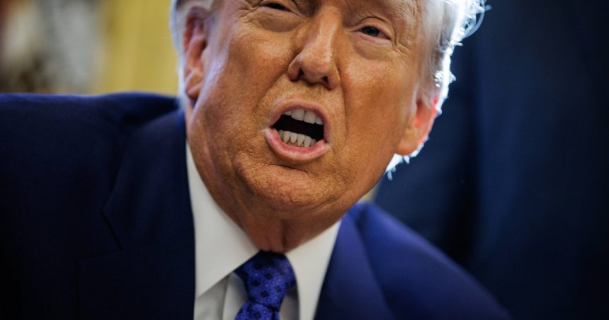 trump citeaza din napoleon cel care isi salveaza tara nu incalca nicio lege democratii vorbesti ca un adevarat dictator 67b186a75373d