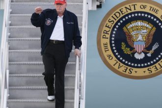 trump se declara nemultumit de boeing si ameninta ca ar putea cumpara de la alt producator avioanele air force one 67b6ee6cc83da