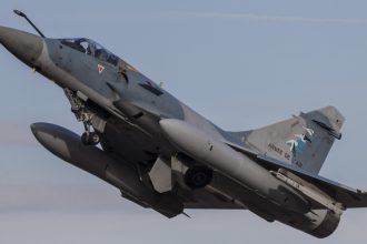 ucraina a primit primul avion de lupta mirage 2000 5 de la franta cate aparate de zbor de acest tip va primit in total kievul 67a49eee9d277