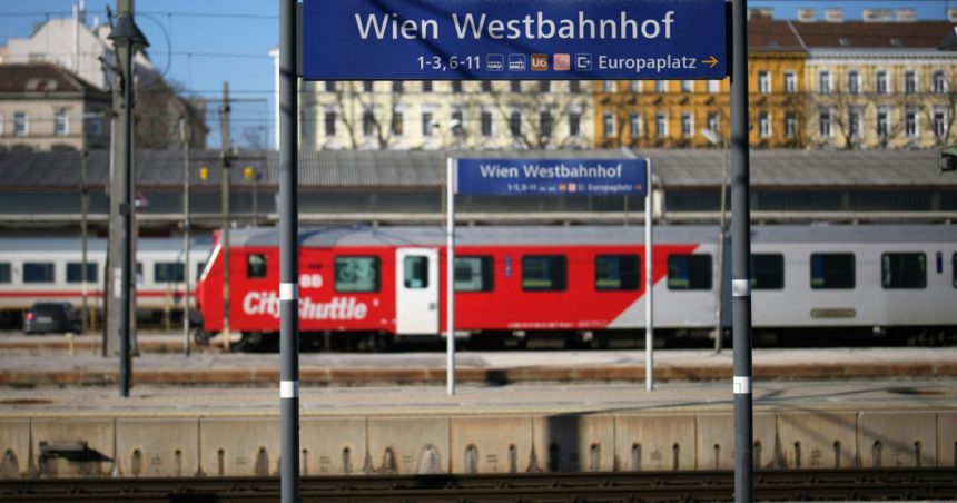 un adolescent de 14 ani pregatea un atentat la una dintre cele mai mari gari din viena cum a fost prins de politie 67b6040db20ab