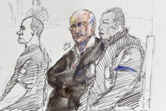 un nou proces socant in franta chirurg acuzat ca a abuzat sexual sute de copii doua dintre victime s au sinucis dupa ce au aflat 67a9c7a371d9b