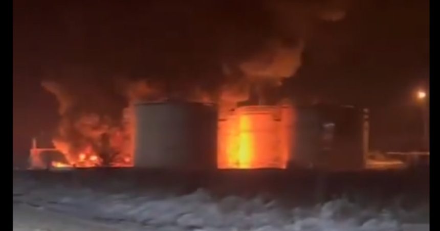 video incendiu la un depozit de petrol din krasnodar dupa un atac ucrainean cu drone asupra rusiei 67a30d034ba41