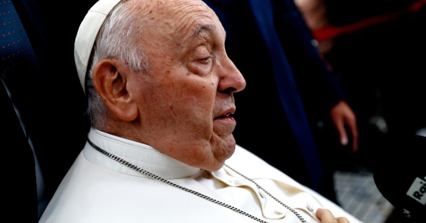 video vaticanul a anuntat ca agenda papei francisc a fost anulata pe toata saptamana din cauza bolii 67b4828102546