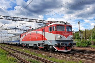 21 de controlori de tren de la cfr calatori pusi sub control judiciar 67e3b317304c9