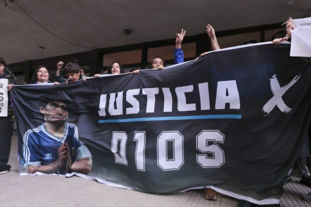 a inceput procesul echipei medicale care l a ingrijit pe maradona diego copiii sai poporul argentinian merita dreptate 67d152dcb9038
