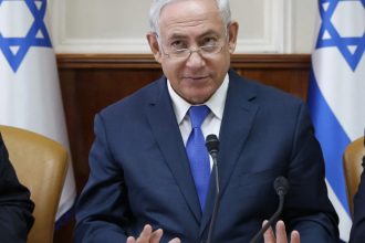 benjamin netanyahu cere hamas depunerea armelor si le ofera liderilor organizatiei din gaza posibilitatea exilului 67ea1dd096d21