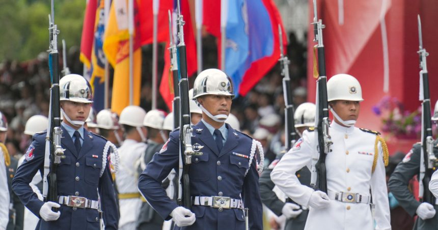 bresa uriasa de securitate in taiwan patru militari dintre care trei din securitatea prezidentiala spionau in favoarea chinei 67e57609382a6