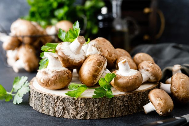 ce trebuie sa faci cu ciupercile inainte sa le gatesti pentru a creste aportul de vitamina d 67ced7a5de087