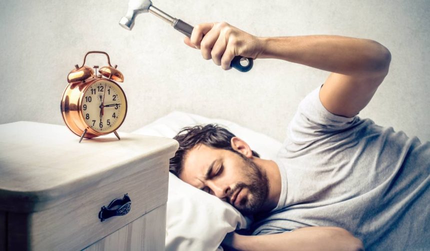 de ce nu e bine sa ai mai multe alarme dimineata boli pe care le poti declansa daca amani alarma de prea multe ori 67cab8fe7af21