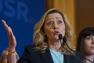 elena lasconi vrea audieri publice pentru numirea de noi judecatori la ccr ce criterii propune presedinta usr 67decf874ec7e