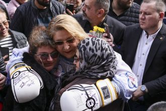 federatia romana de box dezminte ca diana sosoaca a fost numita presedinte de onoare 67d50a828af88
