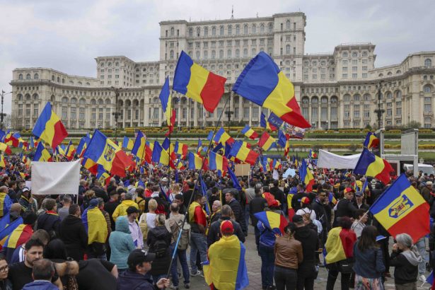 mai multi mercenari care voiau sa ajunga la mitingurile din bucuresti au fost opriti la frontiera acestia sunt apropiati ai lui potra 67e469e7cac6b