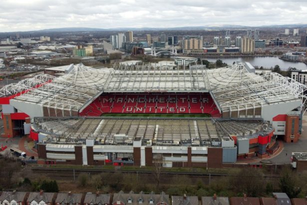 manchester united construieste un nou stadion de 100 000 de locuri cum arata proiectul care enerveaza fanii parca e cort de circ 67d06d430a079