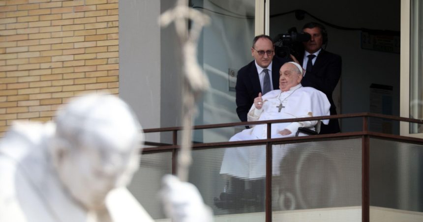 medicul care l a tratat pe papa francisc spune ca echipa s a gandit sa suspende tratamentul ca el sa poata muri a trebuit sa alegem 67e2cd2b1ee74