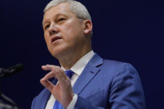 motiunea simpla a aur impotriva ministrului catalin predoiu dezbatuta si votata pe 2 aprilie 67e4190a9112b