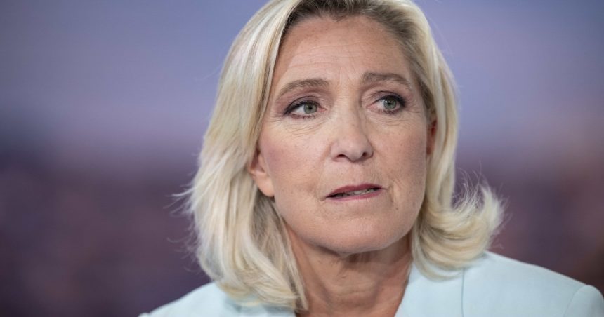 news alert marine le pen scoasa din cursa pentru prezidentialele din franta a fost condamnata intr un dosar de deturnare de fonduri 67ea735c6426c