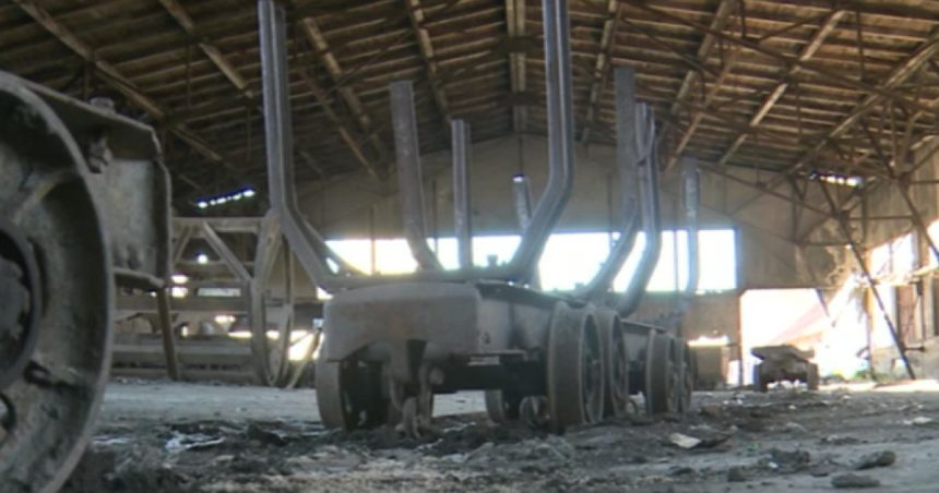 o fabrica de subansamble pentru industria energiei regenerabile se deschide pe locul fostei mine petrila inchisa in urma cu 10 ani 67c86e775f7ec