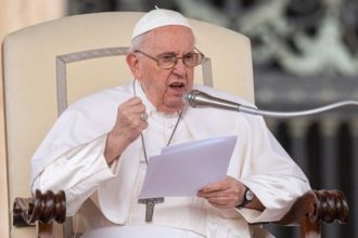 papa francisc a cerut incetarea imediata a atacurilor israeliene in fasia gaza si eliberarea tuturor ostaticilor 67e06bcb88812