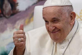 papa francisc va fi externat duminica medicii i au recomandat doua luni de repaus va fi nevoie de timp 67df1ca3622c0