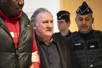 pedeapsa ceruta de procuratura franceza pentru gerard depardieu judecat pentru agresiuni sexuale 67e5702c485a5