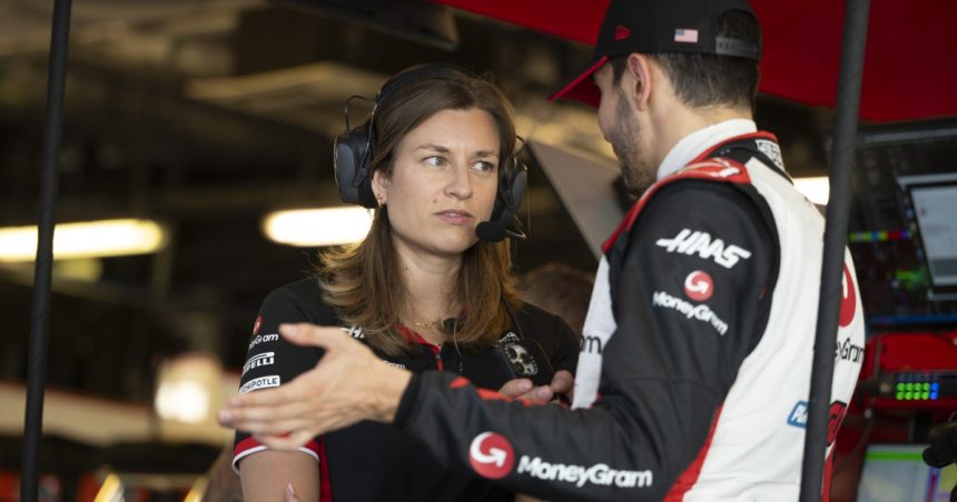 premiera in formula 1 laura muller a devenit prima femeie care lucreaza ca inginer de cursa 67d86edf88308
