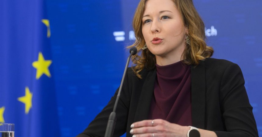 premiera in ue austria va suspenda regruparea familiala a refugiatilor cum motiveaza viena decizia 67e4329948ac9